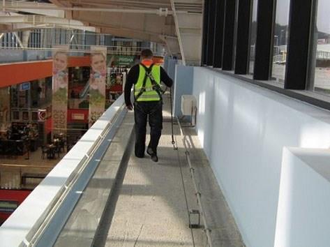 墻側(cè)防墜落水平生命線