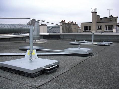 配重塊錨固水平生命線系統