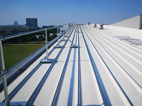 金屬屋面護(hù)欄